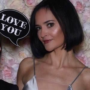 Meet your Posher, Lis